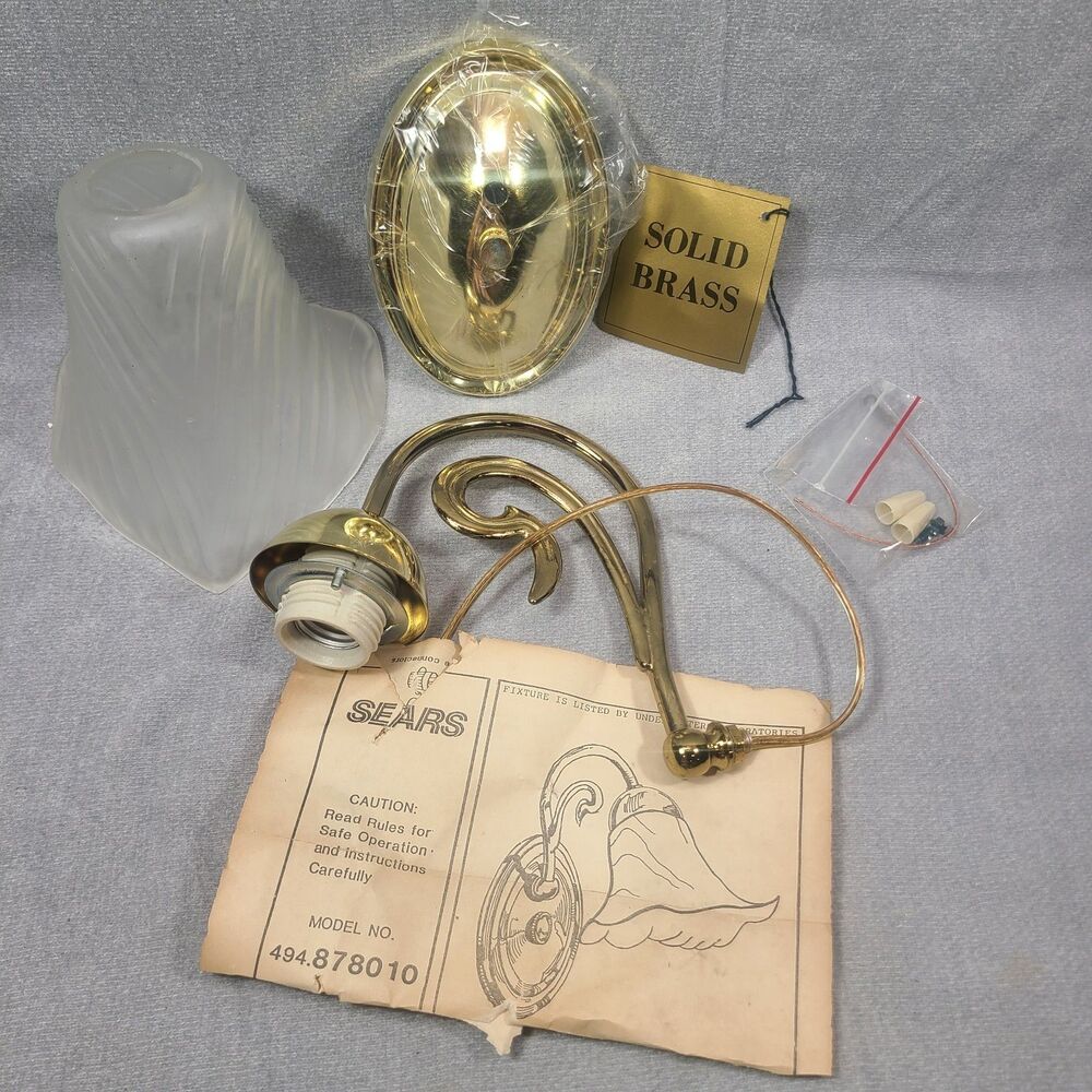 Vtg Sears NOS Brass Light Fixture Wall Sconce 1 Light Frosted Glass Tulip Globe